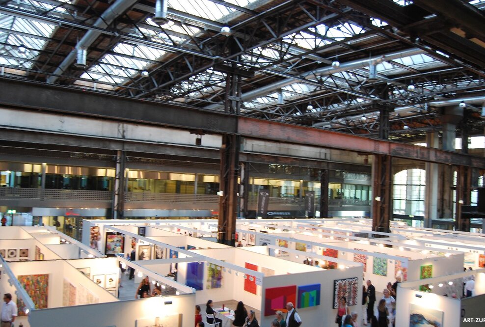 Die internationale Messe für Kunst ART INTERNATIONAL ZURICH etabliert sich als hochkarätige Kunstmesse in Zürich.