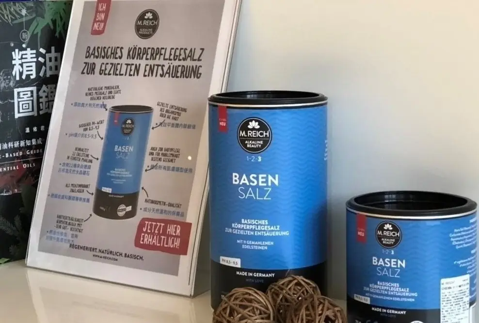 Taiwan badet basisch mit dem BasenSalz der Marke M. Reich