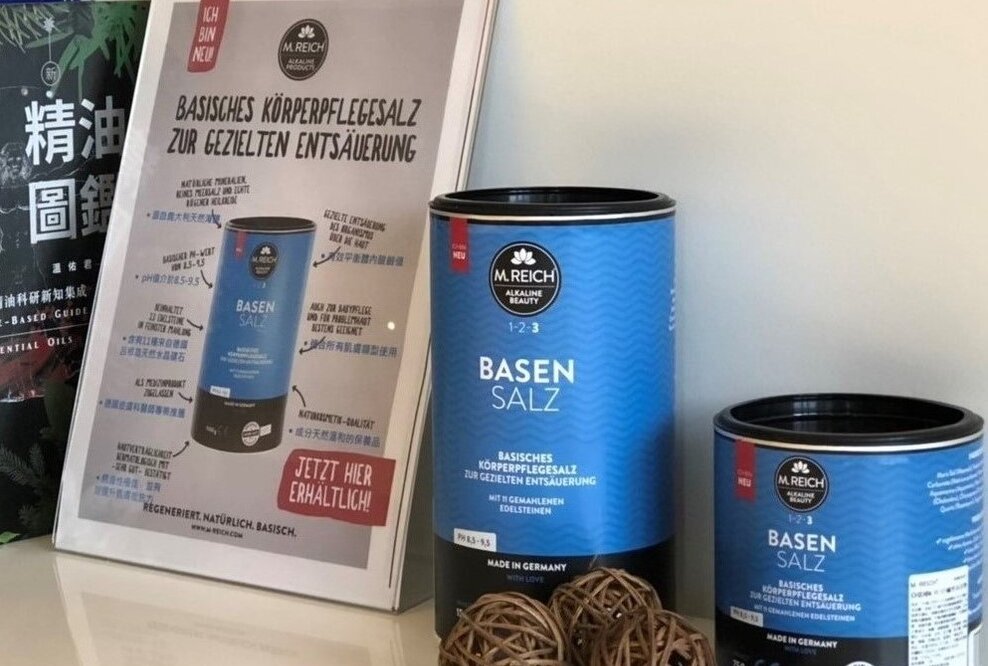 Taiwan badet basisch mit dem BasenSalz der Marke M. Reich