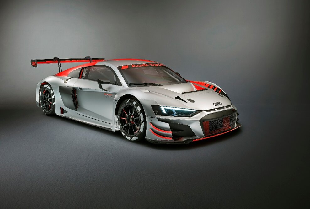 Weltpremiere in Paris: Neue Evolutionsstufe des Audi R8 LMS für den Kundensport
