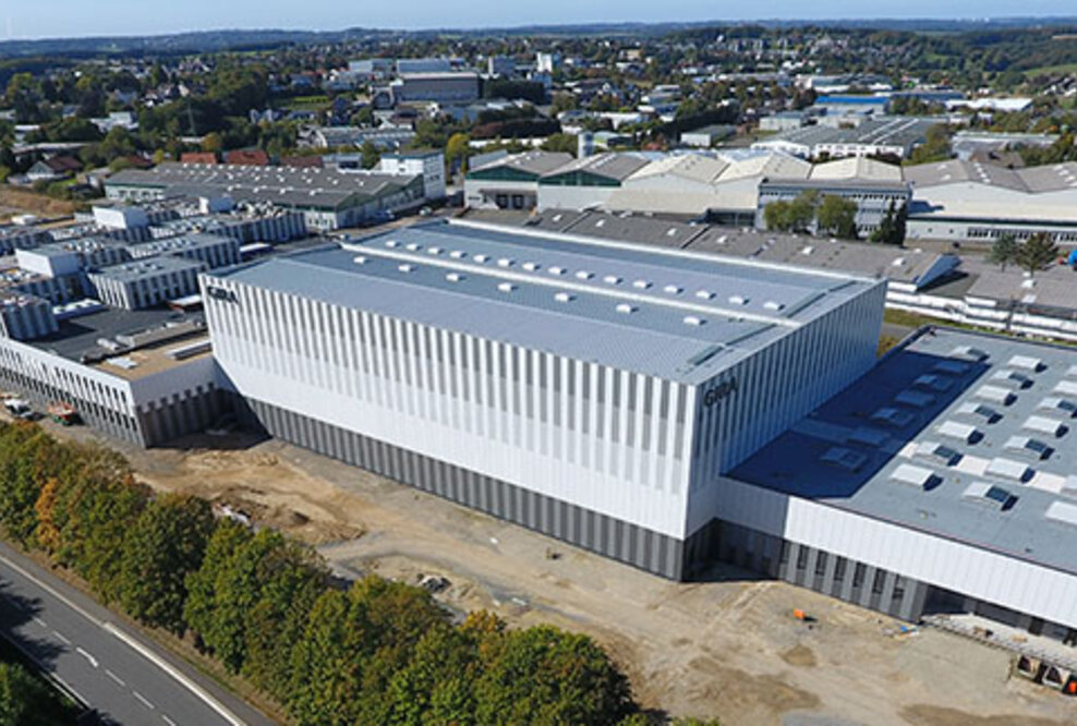 Neues Produktions- und Logistikzentrum von High-Tech-Unternehmen Gira Giersiepen sichert hohen Service-Level Neues Produktions- und Logistik