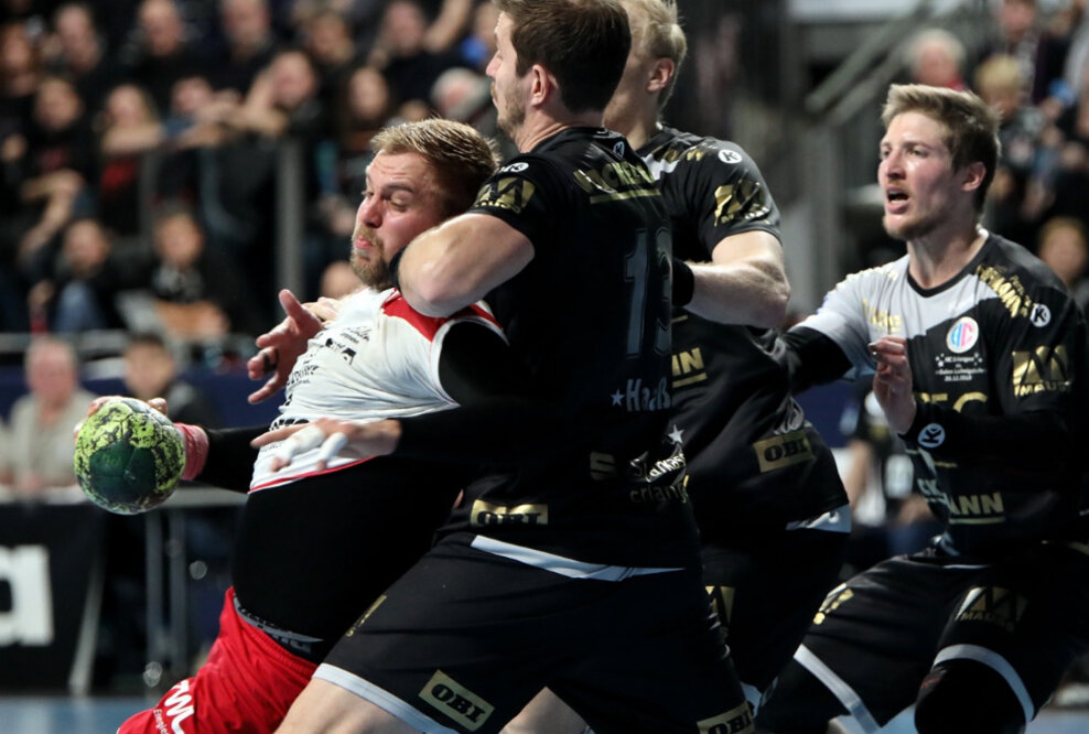 Handball: HC Erlangen gewinnt nach Kraftakt mit 26:22 gegen die Eulen Ludwigshafen