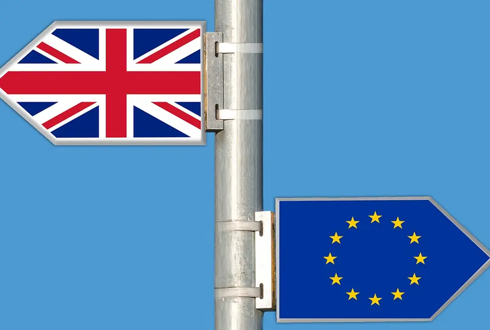 Brexit: Parken mitten auf der Autobahn - und Mays kühner Rücktrittsvorschlag