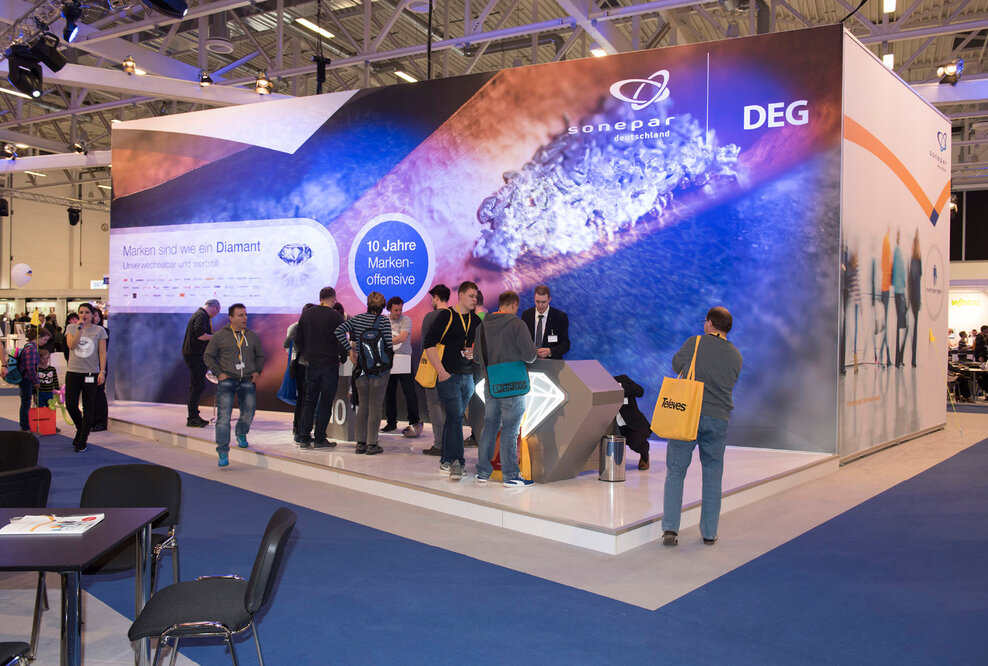 Digitalisierung stellt Betriebsalltag auf den Kopf - Sonepar Partnertreff zeigt neue Lösungen für das E-Handwerk