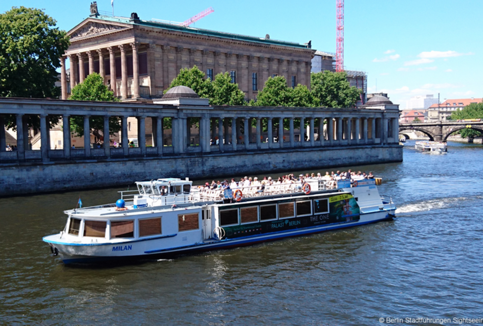 Berlin Sightseeing: Kombi Stadtrundfahrt und Schifffahrt