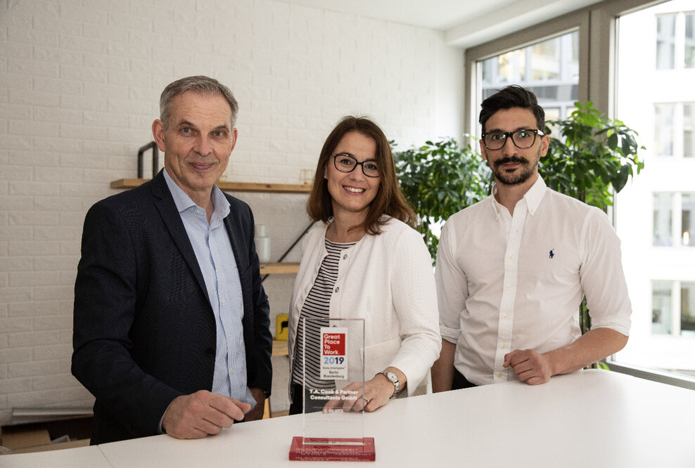 T.A. Cook erhält Auszeichnung für mitarbeiterorientierte Unternehmenskultur