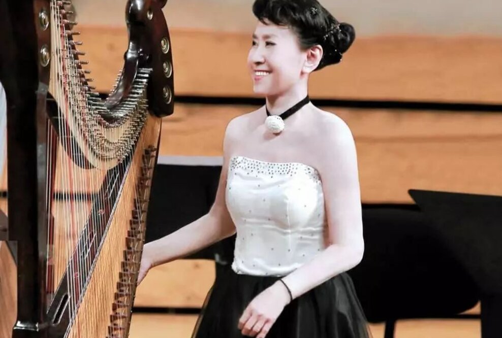 Konzert: Die Saitenstraße - Ein Zusammenspiel der chinesischen Konghou und der westlichen Harfe