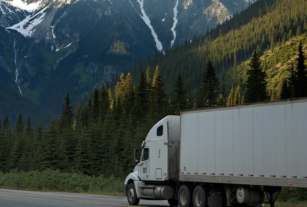 Von der Talfahrt des BVL-Logistikindikators und einer gar nicht so erstaunlichen Parallele