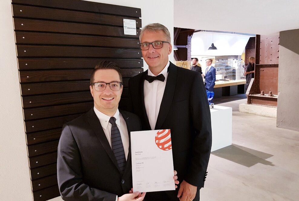 MOCOPINUS – Gewinner des Red Dot Awards 2019 für karbonisierte Holzprofile Auszeichnung für hohe Designqualität von CARBOSET10 .