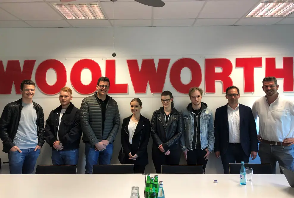 SRH-Studierende und Woolworth – Studie zu Konsumentenwahrnehmungen im Einzelhandel