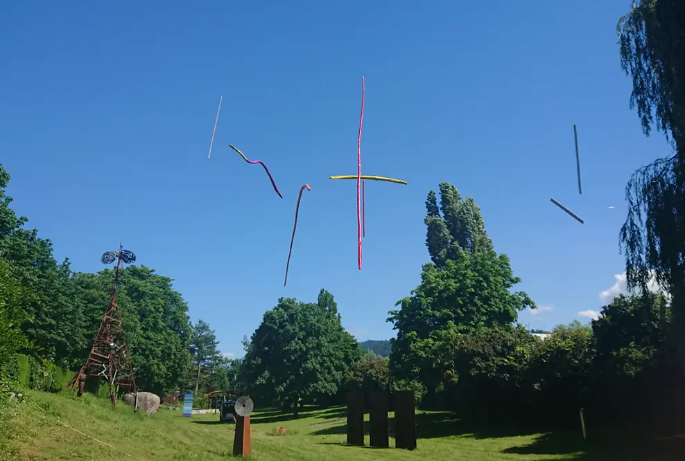 Ausstellung im Skulpturenpark: Kunst auf der Liegewiese des Faulerbads und in der Faulerstraße