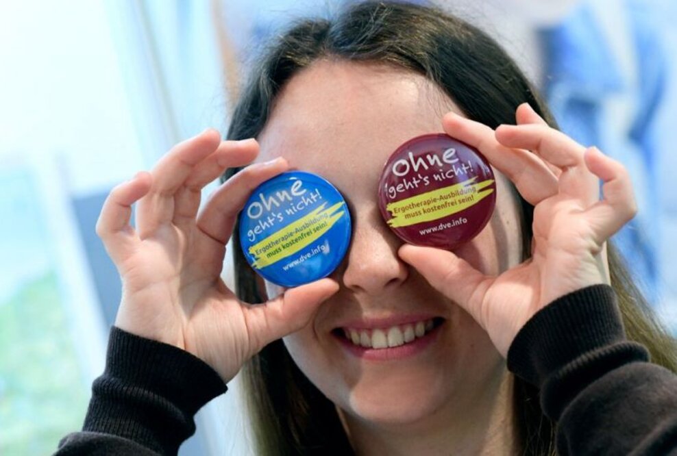 Einfach Ergotherapeut werden: Berufsverband DVE unterstützt Interessierte