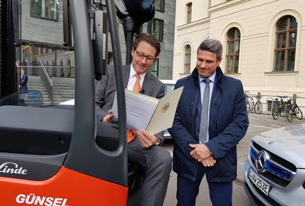 Günsel Fördertechnik und Fahrzeugbau GmbH aus Leipzig erhält von BMVI Fördermittel für wasserstoffbetriebene Flurförderzeuge