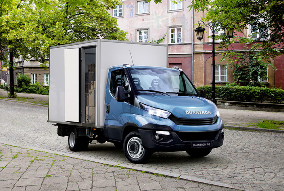 Vorreiter: Quantron mit Hybrid-Antrieb auf Basis des IVECO Daily preislich und technisch derzeit konkurrenzlos
