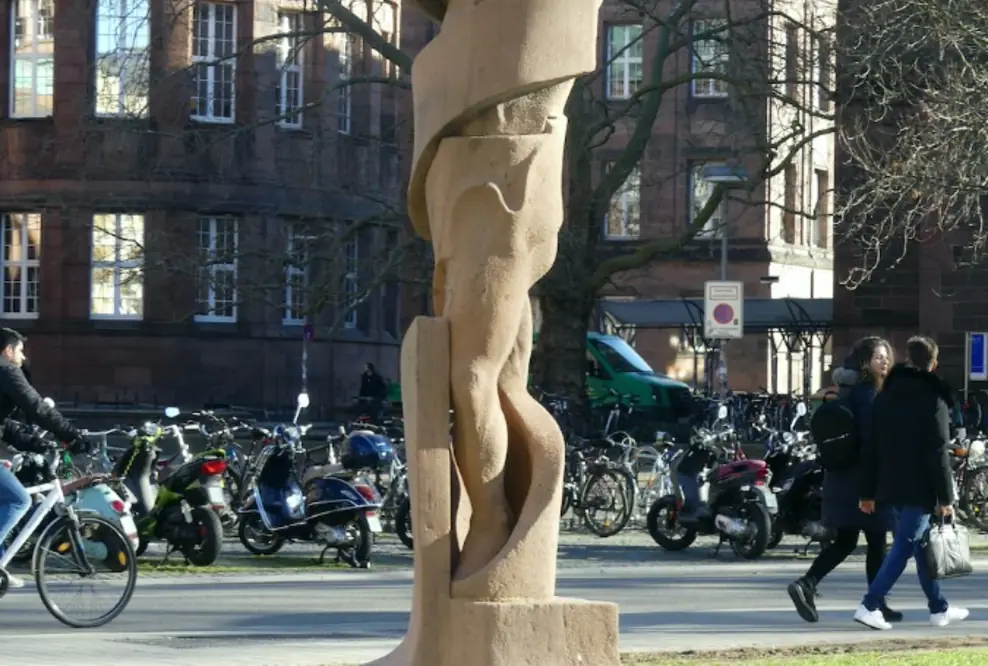 900 Jahre Freiburg 2020 - 9 Kunstwerke | Skulpturenparcours im Sedanquartier und Im Grün