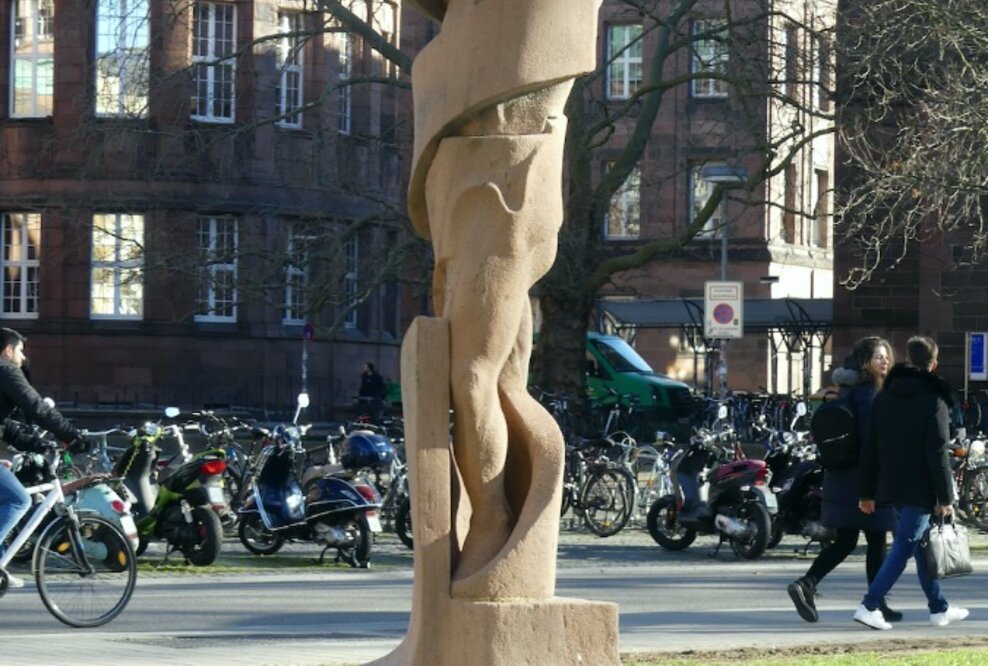 900 Jahre Freiburg 2020 - 9 Kunstwerke | Skulpturenparcours im Sedanquartier und Im Grün