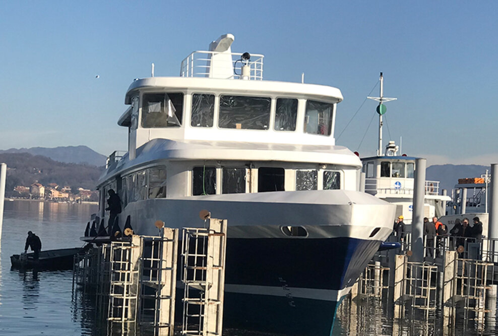 Der Frühling am Lago Maggiore bringt Hybridschifffahrt