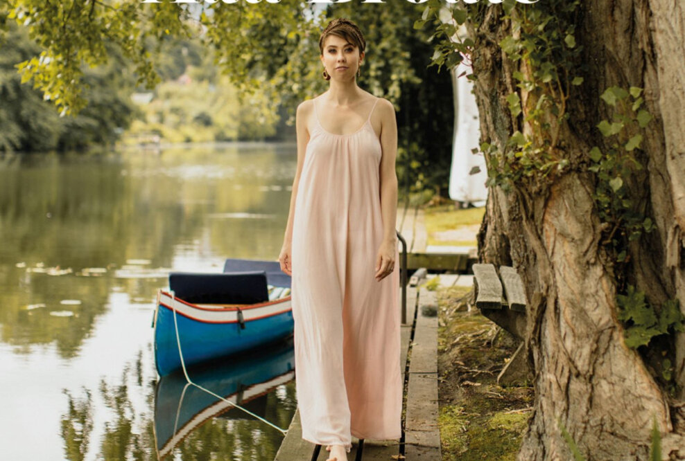 Die Schwester mit großer Klasse! Ada Brodies CD "The Grand Tale II" am 21.02.2020 im Handel