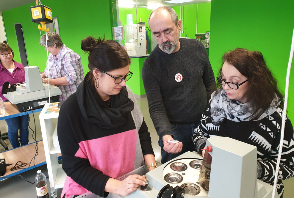 Boom: Buttons gegen Händeschütteln