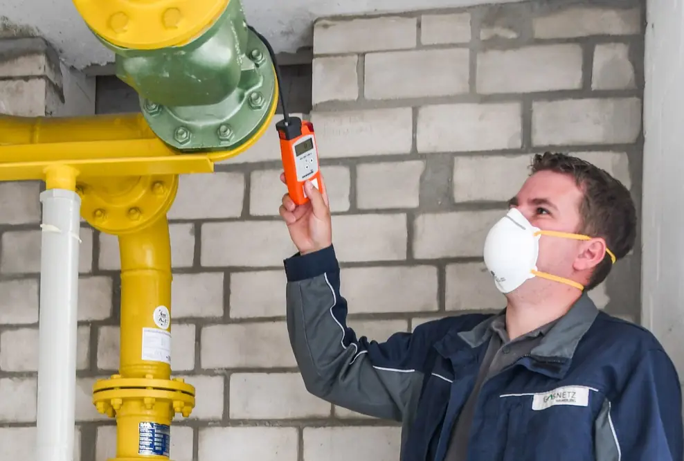 Sicherheit in Corona-Zeiten: Gasnetz Hamburg prüft monatlich 1.200 Hausanschlüsse