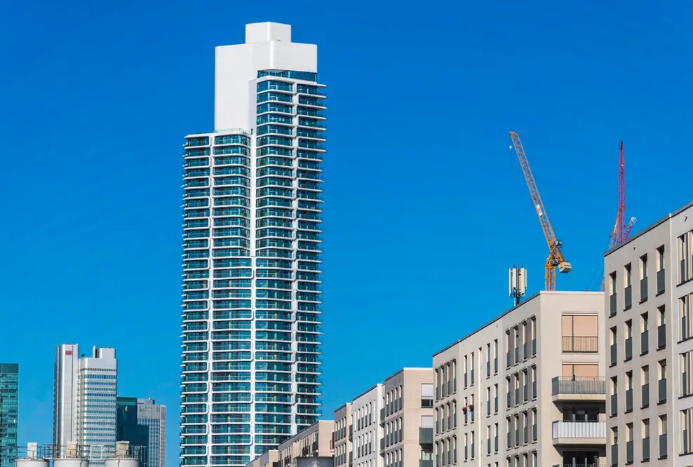 Der Grand Tower in Frankfurt ist fertiggestellt