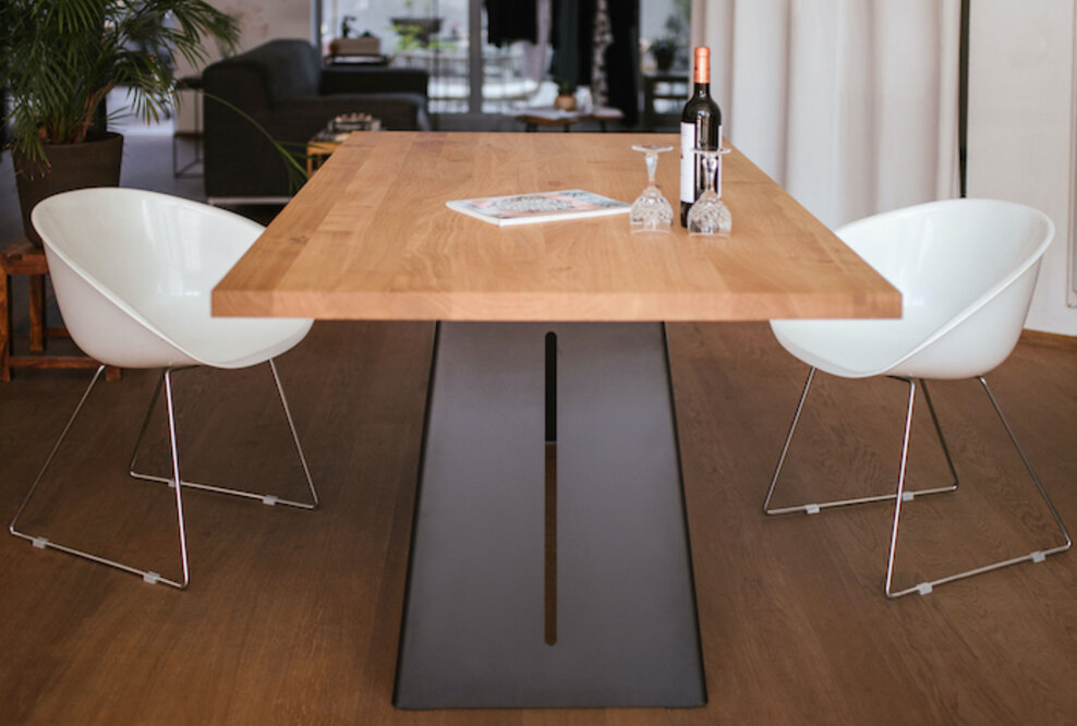 RAUBERG – Nachhaltige Designer Massivholztische nach Maß online konfigurieren – MADE IN GERMANY