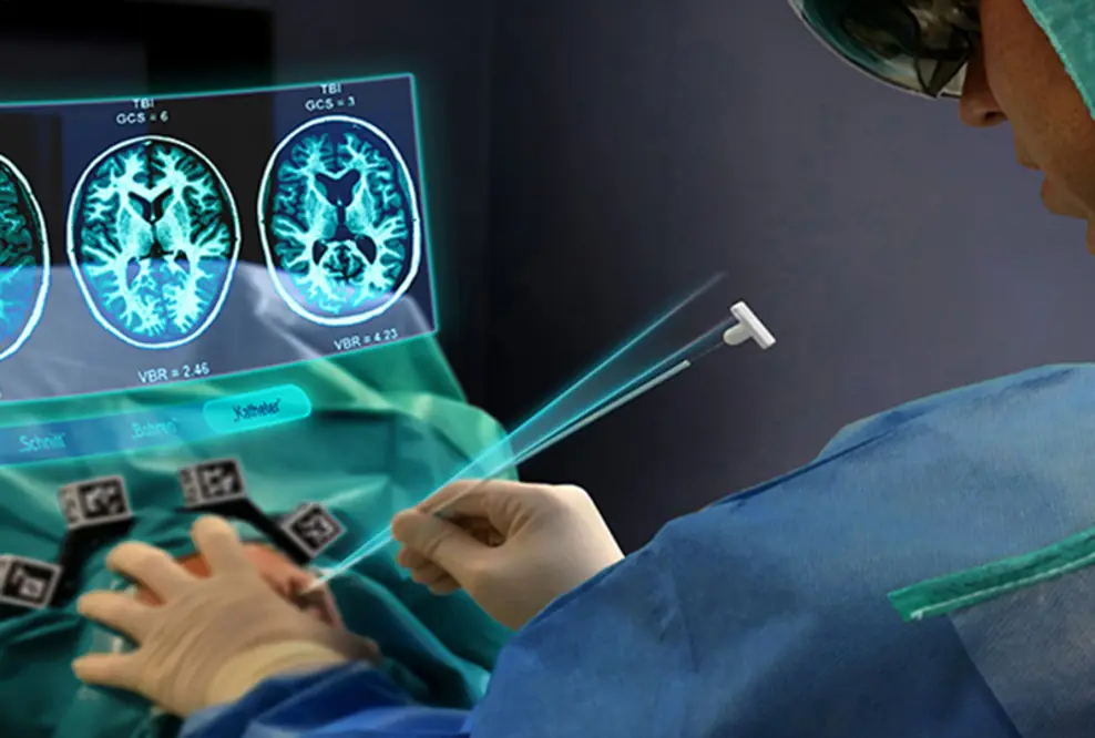 UID gewinnt mit Augmented-Reality-App für Gehirnchirurgen einen UX Design Award 2020