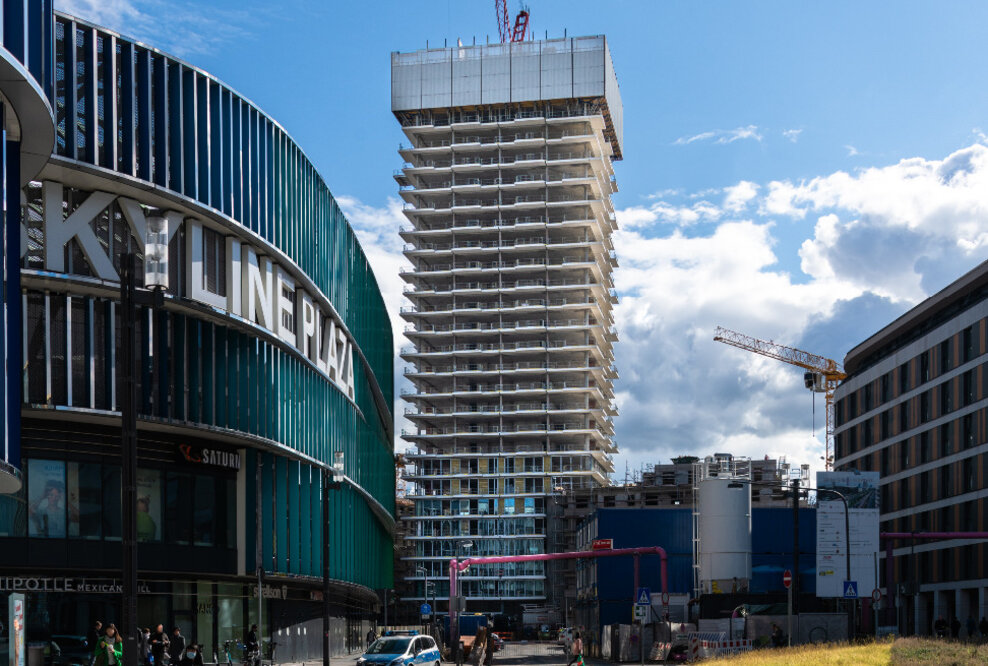 Richtfest für Eden Tower in Frankfurt - Erstes Wohnhochhaus in Frankfurt mit durchgehend begrünter Fassade