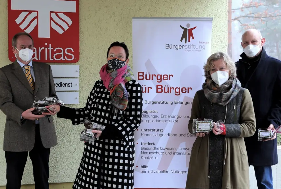 Bürgerstiftung Erlangen: Weihnachtsgebäck für Pflegeeinrichtungen