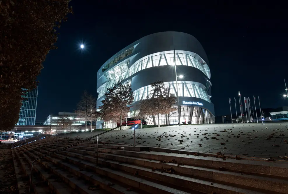 Mercedes-Benz Museum neu in Szene gesetzt