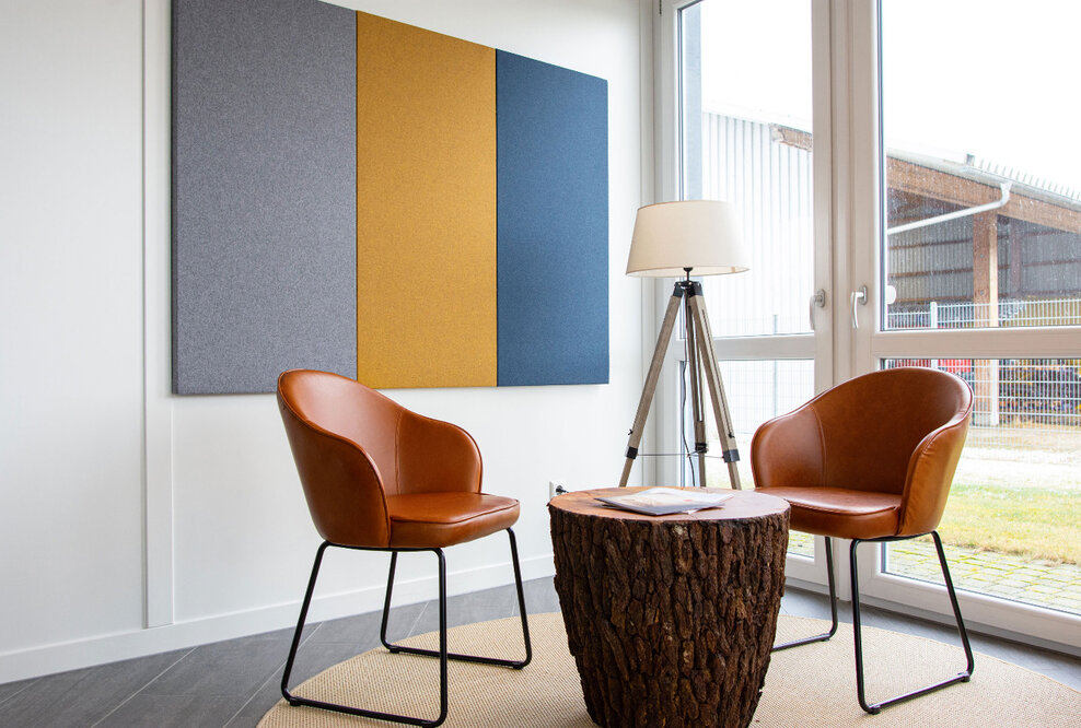 Nachhaltige Akustikelemente aus Holz und Schurwolle