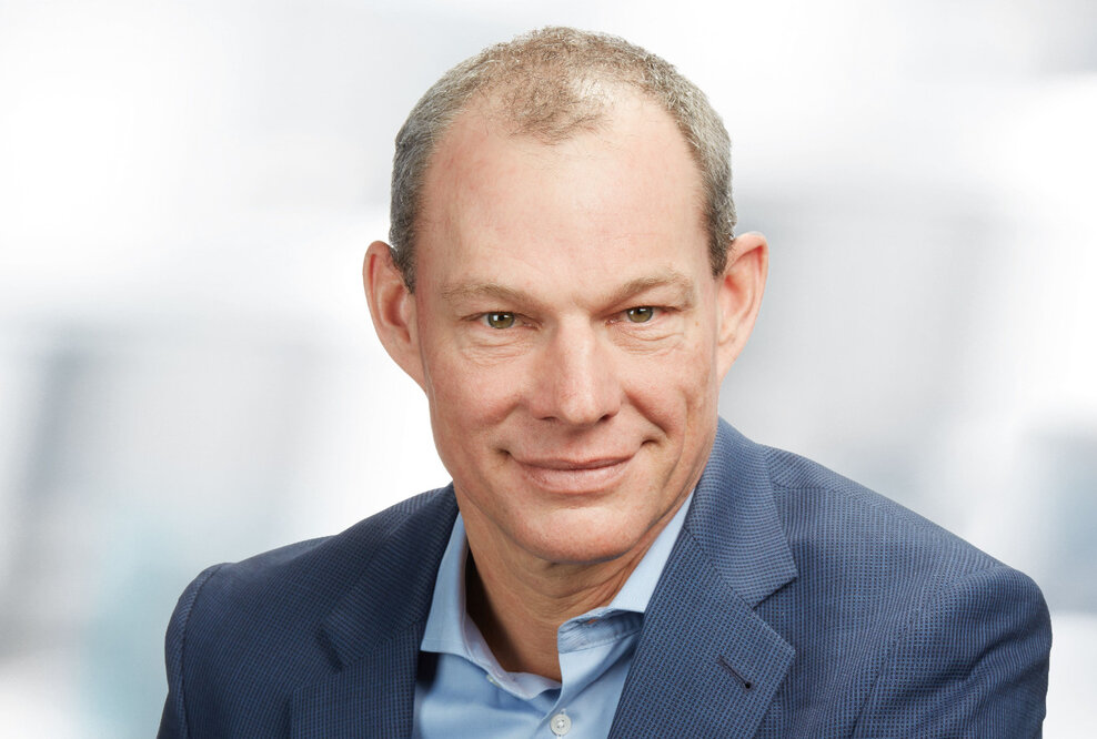 Schweizerische Mobiliar Versicherung managt Cloud-Konnektivität mit InterCloud