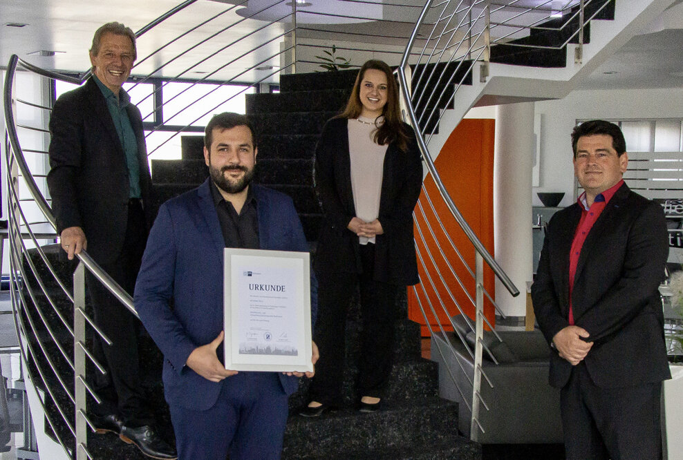 Alexander Renz ist bester IHK Prüfungsabsolvent 2020/2021 aus Neu-Ulm und Günzburg