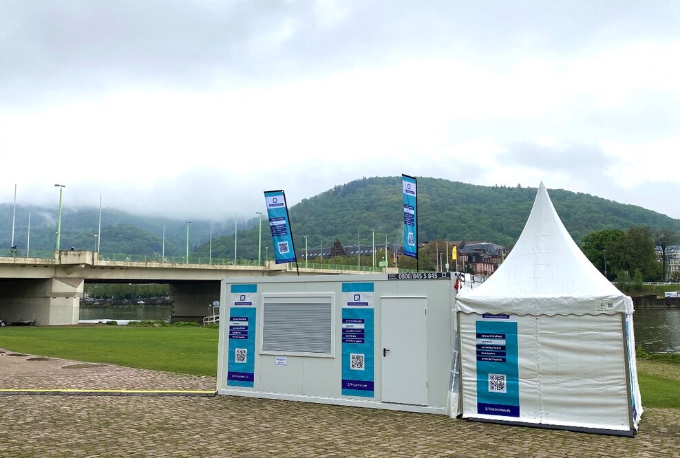 Corona Schnelltest als Gruß aus der Küche