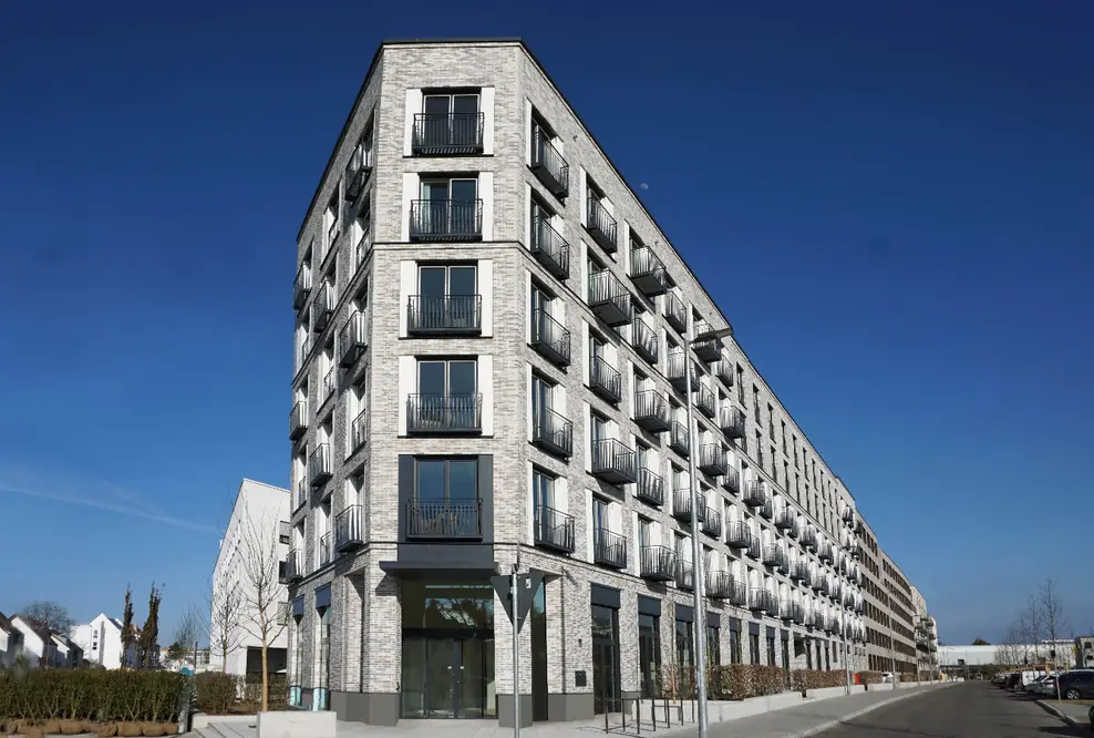 Neueröffnung Hotel The Flag Meiller Gärten - Modernes Businesshotel startet in München