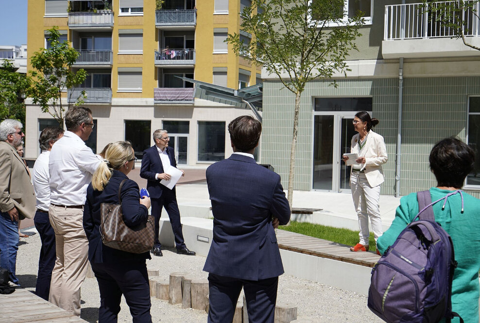 Isaria stellt Green Levels in München vor: Wohnen, Arbeiten und Nahversorgung auf engstem Raum vereint