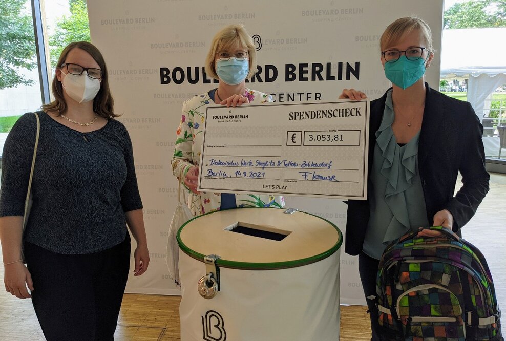 „Schulstarthilfe“ für 130 Familien im Kiez: Sammel- und Spendenaktion im Boulevard Berlin erfolgreich