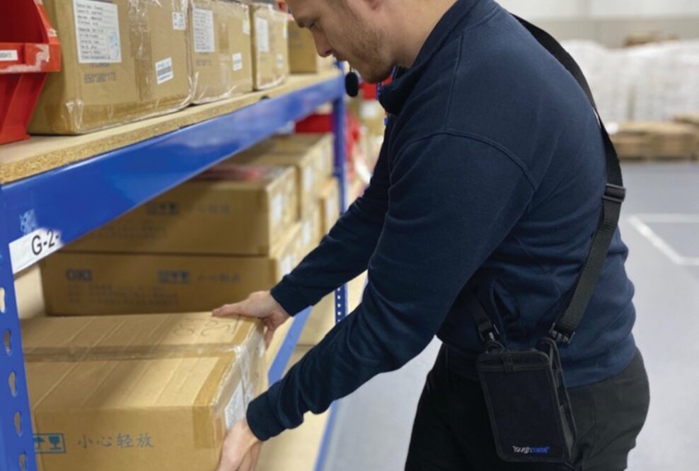 Kommissionierprozesse digitalisieren mit ZetesMedea Voice