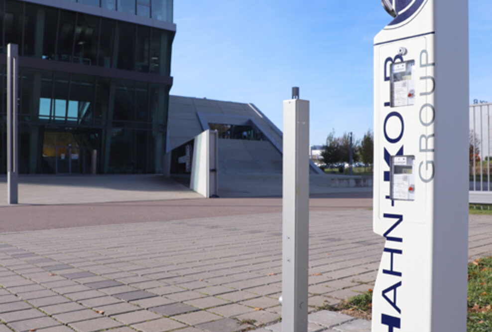 E-Ladesäulen für alle bei HAHN+KOLB