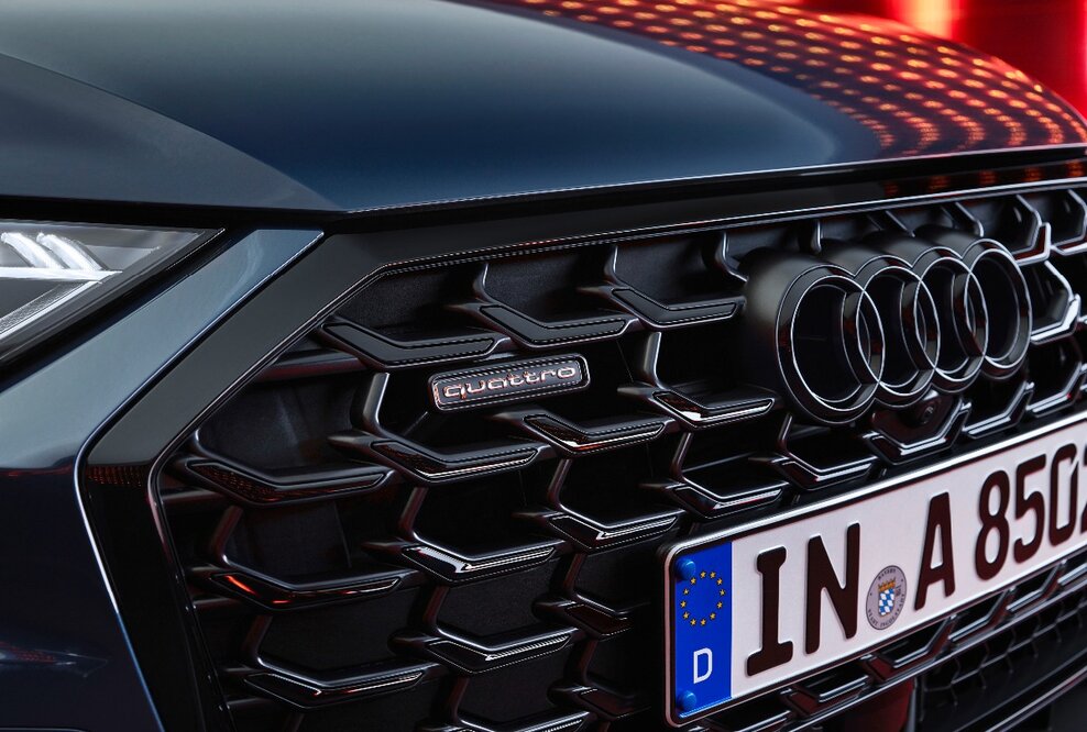Geschärftes Design und innovative Technologien für das Flaggschiff: der aufgewertete Audi A8
