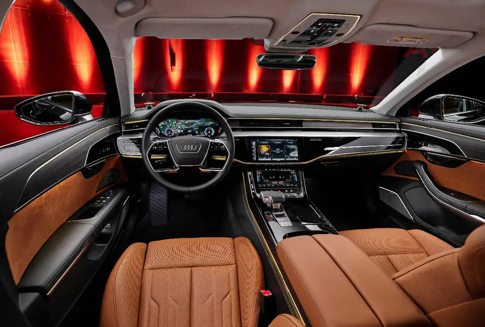 Geschärftes Design und innovative Technologien für das Flaggschiff: der aufgewertete Audi A8