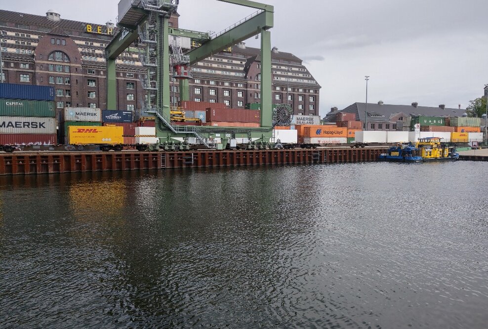 Spedition für Russland mit Zollabwicklung als Service