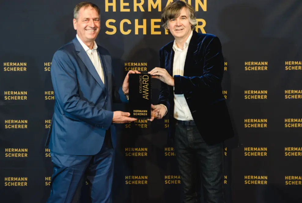 Weltrekord teilgenommen und Speaker-Slam AWARD nach Südwestfalen geholt.