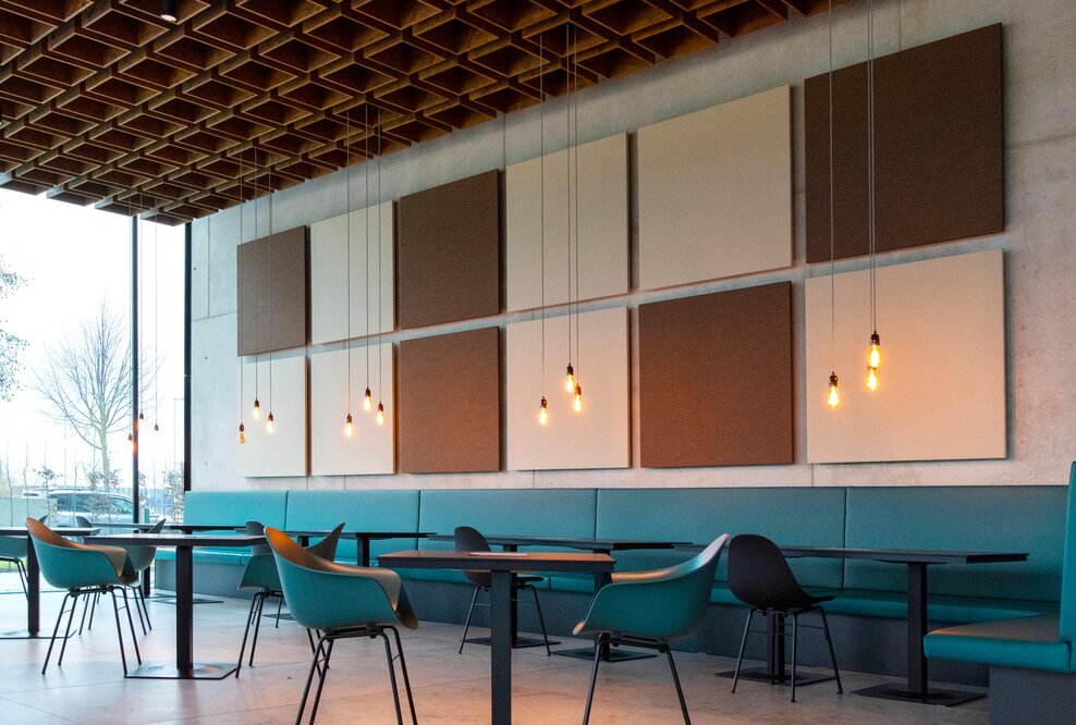 Akustik Wandelemente in Firmenkantine