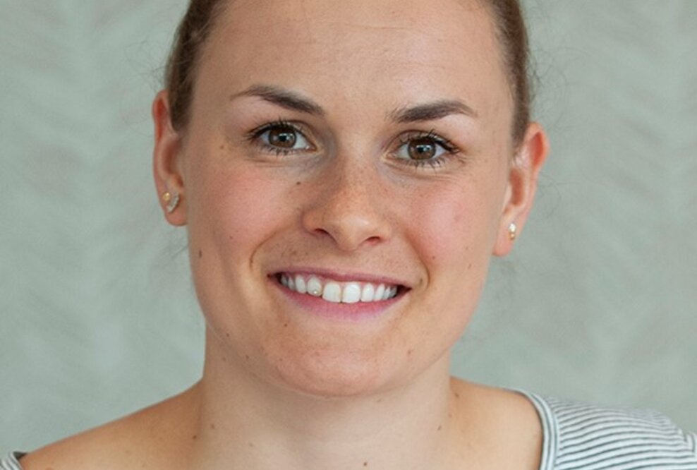 Die Sport- und Kommunikationswissenschaftlerin Wiebke Dierkes weiß: „Das A & O für Erfolge bei der Therapie von Schlaganfall heißt Compliance, gefördert und verstärkt durch Kommunikation, Coaching und Monitoring“ 