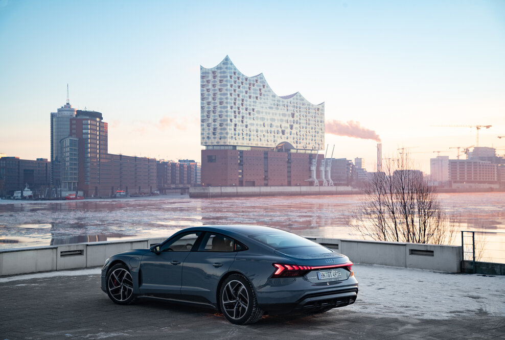 Vier Ringe weltweit vorn: Audi e-tron GT gewinnt bei den World Car Awards 2022