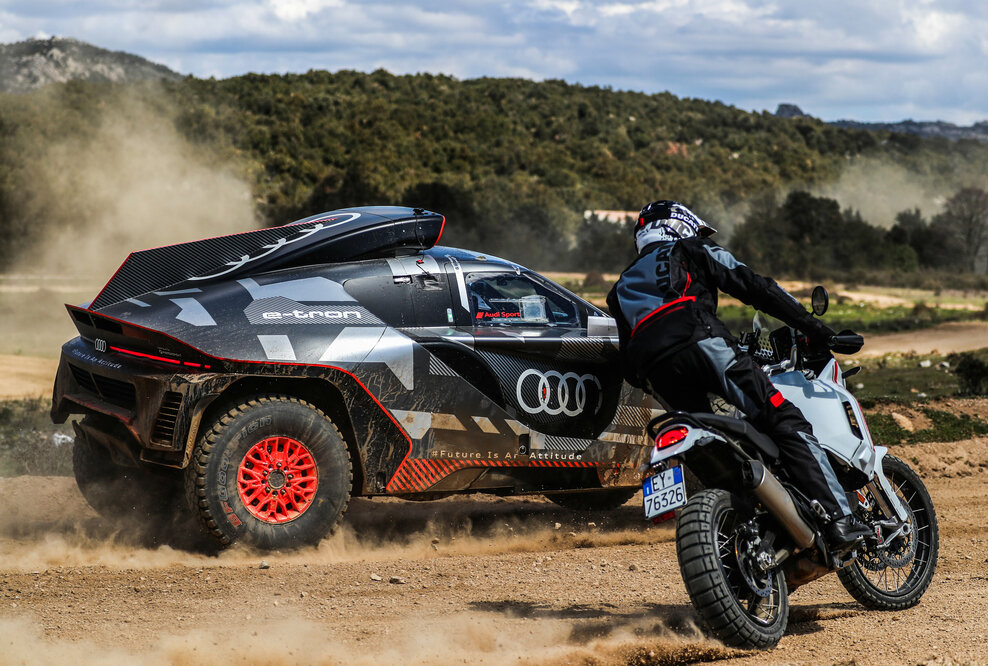 Doppelte Premiere: Audi und Ducati begeistern bei Offroad-Event