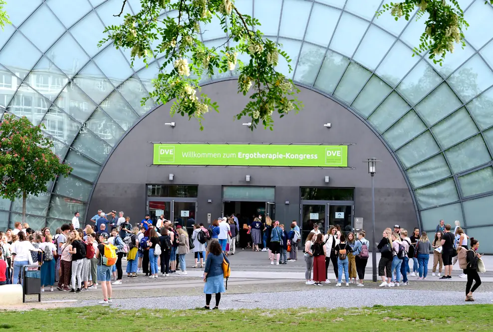 Mehr als 1.600 Teilnehmende: Der Ergotherapie-Kongress in Bielefeld ist äußerst gut besucht und findet auch beim Nachwuchs tollen Anklang