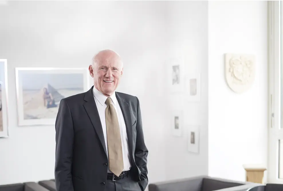 Dr. Rudolph Meindl im Büro der Verrechnungsstelle Dr. Meindl u. Partner GmbH