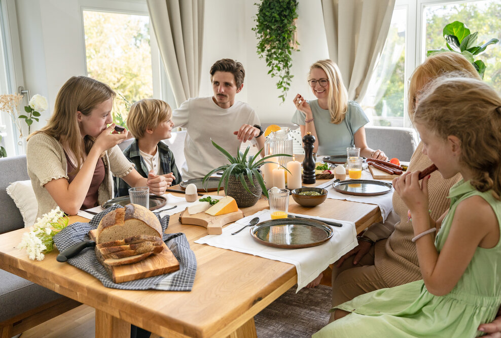Familienfrühstück Eckbankgruppe